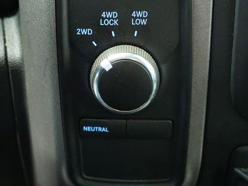 Used 2018 RAM 3500 Tradesman w/ Chrome Appearance Group image 29