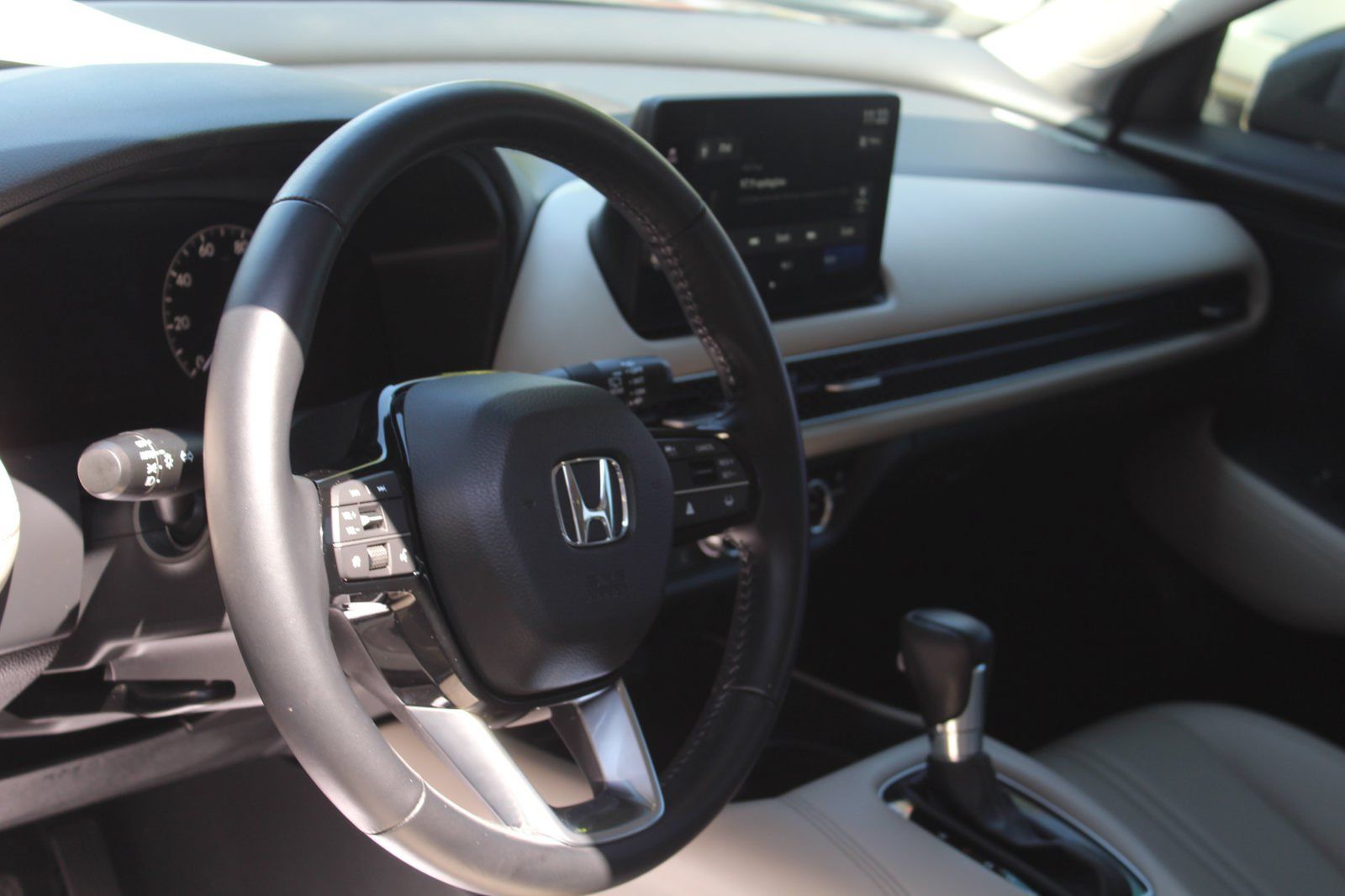 Used 2026 Honda HR-V EX-L image 23