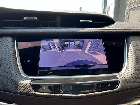 New 2025 Cadillac XT5 Premium Luxury image 25