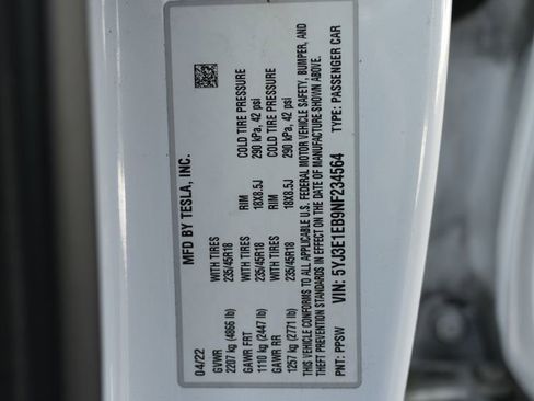 Used 2022 Tesla Model 3 Long Range image 63