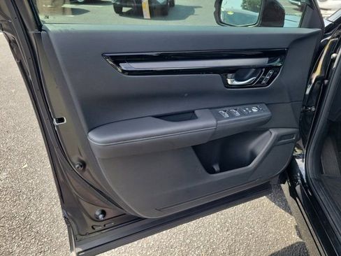 Certified 2025 Honda CR-V EX-L image 17