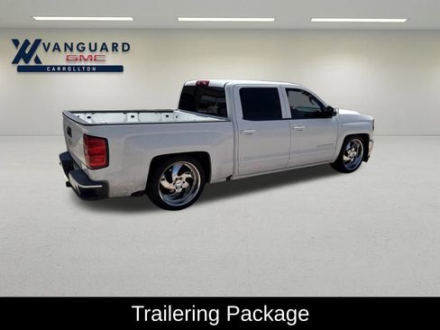 Used 2017 Chevrolet Silverado 1500 LT w/ LT Eassist Package RWD image 3