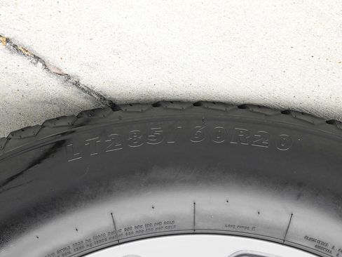 Used 2024 RAM 2500 Limited w/ Safety Group image 35