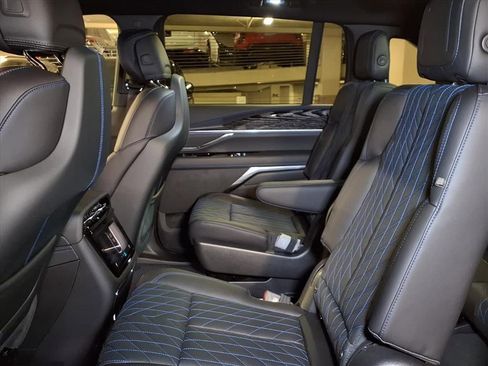 New 2026 Cadillac Escalade IQ Luxury 1 image 13