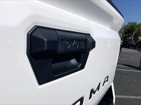 New 2026 Toyota Tacoma SR5 image 15