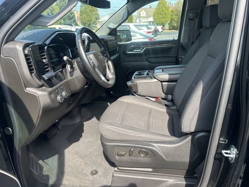 Used 2024 Chevrolet Silverado 1500 RST image 12