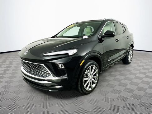 Used 2024 Buick Encore GX Avenir w/ Avenir Technology Package AWD/4WD image 5