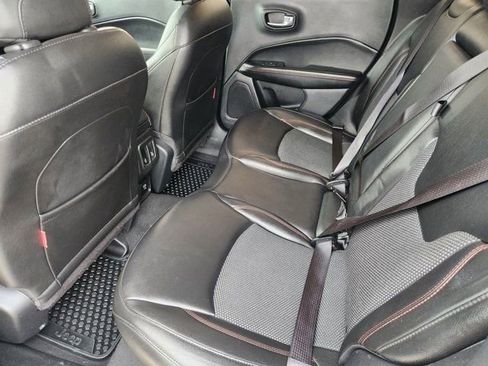 Used 2021 Jeep Compass Trailhawk image 31