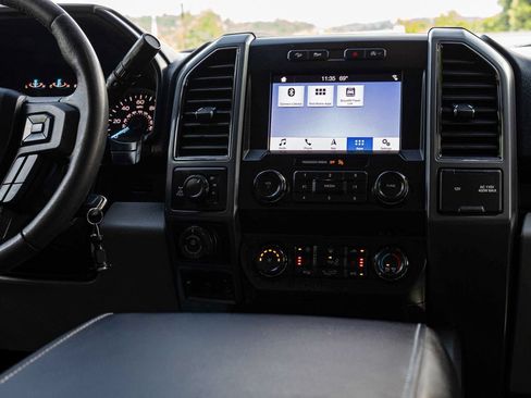 Used 2019 Ford F150 XLT w/ Equipment Group 302A Luxury AWD/4WD image 20
