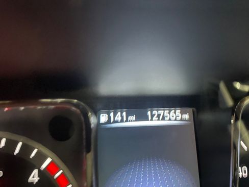 Used 2016 Nissan Titan PRO-4X image 30