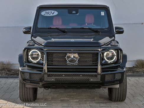 Used 2024 Mercedes-Benz G 550 image 2