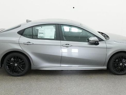 New 2026 Toyota Camry SE FWD image 21