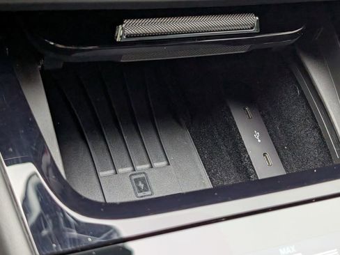 Certified 2024 Porsche Cayenne image 17