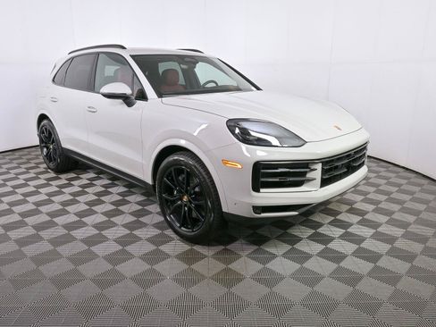 New 2026 Porsche Cayenne AWD/4WD image 25