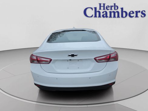 Used 2024 Chevrolet Malibu LT w/ Sport Edition FWD image 9