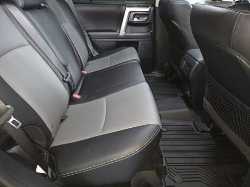 Used 2024 Toyota 4Runner SR5 Premium image 21