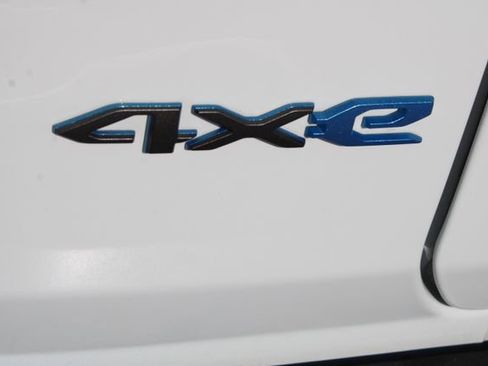 Used 2023 Jeep Wrangler Unlimited image 7