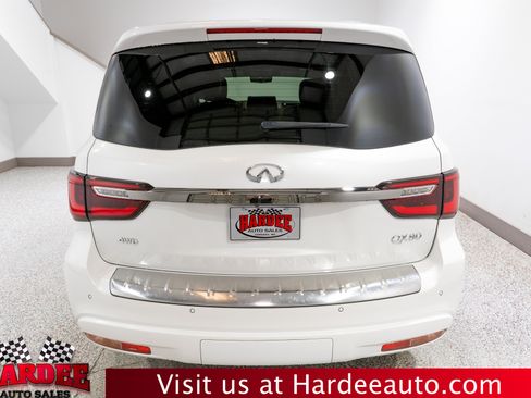 Used 2024 INFINITI QX80 Sensory AWD/4WD image 4