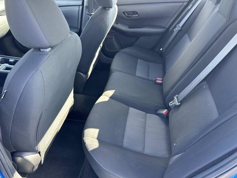 Used 2024 Nissan Sentra SV image 12