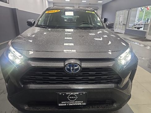 Used 2022 Toyota RAV4 XLE w/ XLE Grade Weather Package AWD/4WD image 2