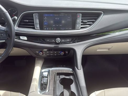 Used 2023 Buick Enclave Avenir w/ Avenir Technology Package image 15