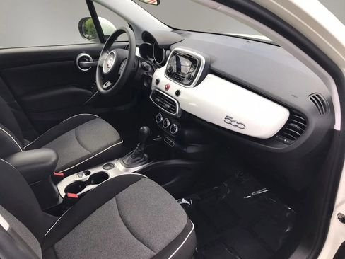 Used 2017 FIAT 500X Pop FWD image 38