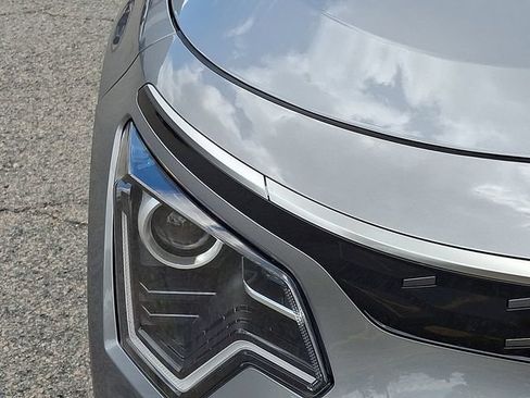 Certified 2023 Kia Niro Wind FWD image 11