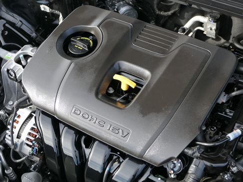 Used 2023 Kia Forte LXS w/ LXS Technology Package image 29