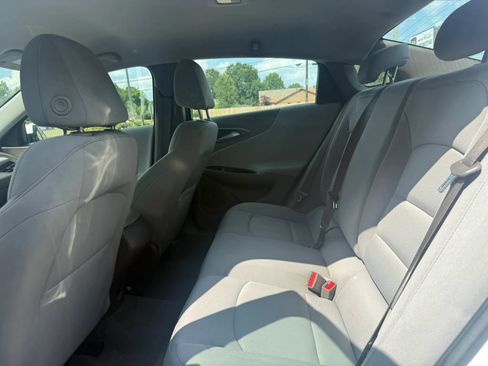 Used 2024 Chevrolet Malibu LS w/ Driver Confidence Package FWD image 15
