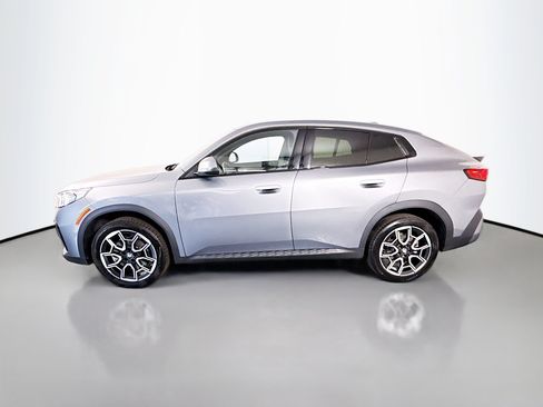 Used 2026 BMW X2 xDrive28i AWD/4WD image 6