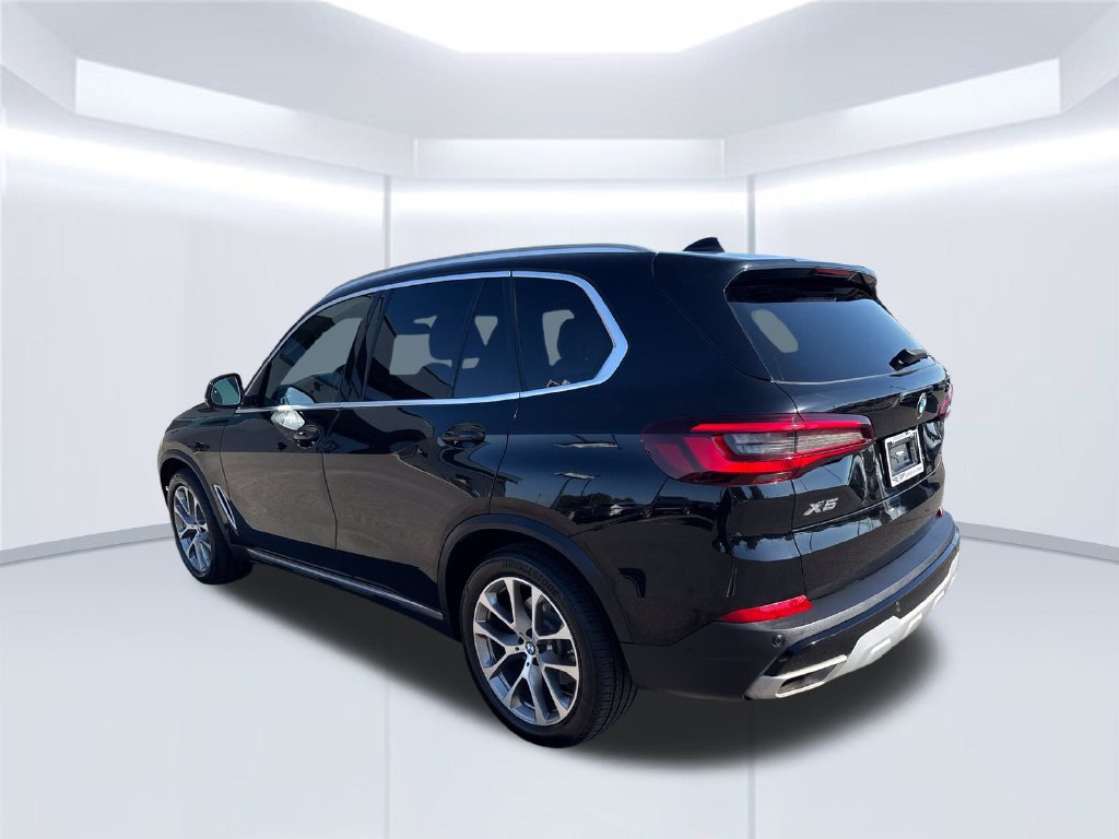 Used 2022 BMW X5 xDrive40i w/ Premium Package AWD/4WD image 17
