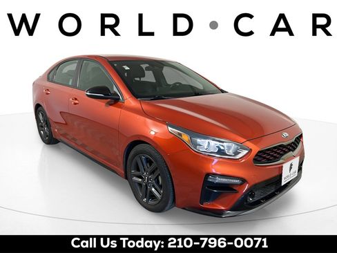 Used 2020 Kia Forte GT-Line image 2