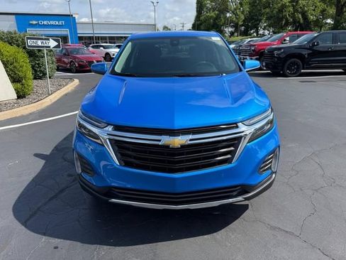 Used 2024 Chevrolet Equinox LT w/ LPO, Floor Liner Package FWD image 9