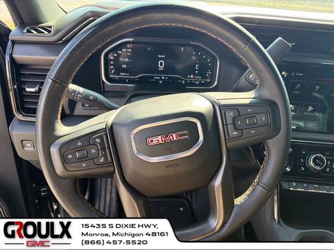 Used 2024 GMC Sierra 3500 AT4 w/ AT4 Premium Plus Package AWD/4WD image 15