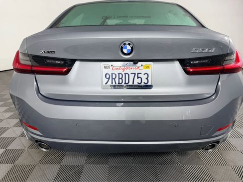 Certified 2025 BMW 330i xDrive Sedan w/ Convenience Package image 6