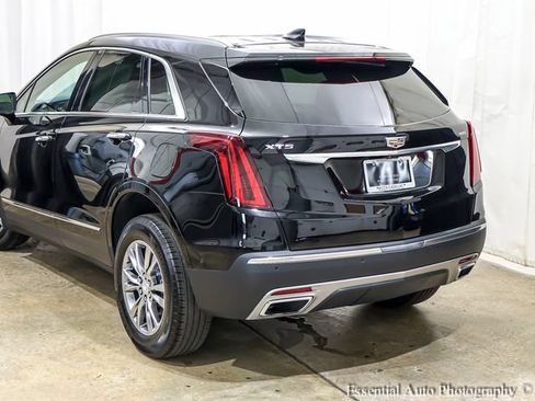 Certified 2023 Cadillac XT5 Premium Luxury w/ Technology Package FWD image 7
