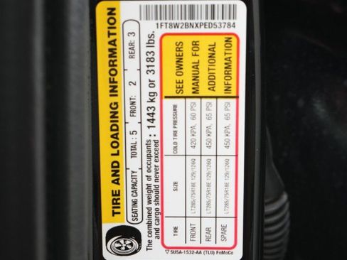 Used 2023 Ford F250 XLT w/ Tremor Off-Road Package AWD/4WD image 32