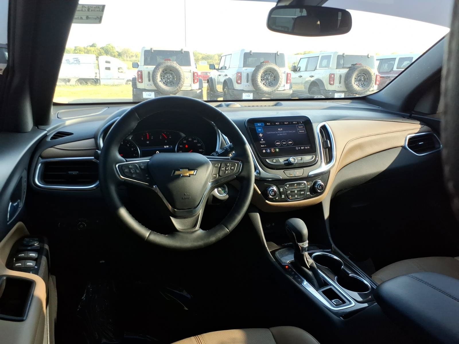 Used 2024 Chevrolet Equinox Premier FWD image 15