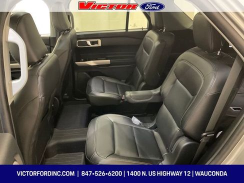 Used 2023 Ford Explorer XLT w/ Equipment Group 202A image 17