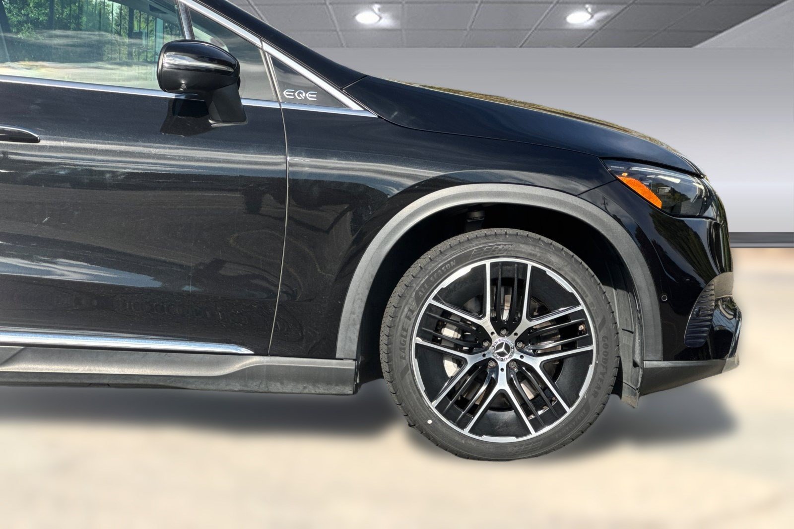 Certified 2023 Mercedes-Benz EQE 350+ 4MATIC SUV image 36