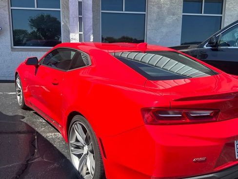 Used 2018 Chevrolet Camaro LT w/ RS Package RWD image 5