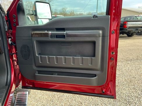 Used 2013 Ford F250 Platinum image 20