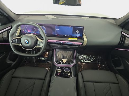 Used 2025 BMW X3 xDrive30i w/ Convenience Package image 9