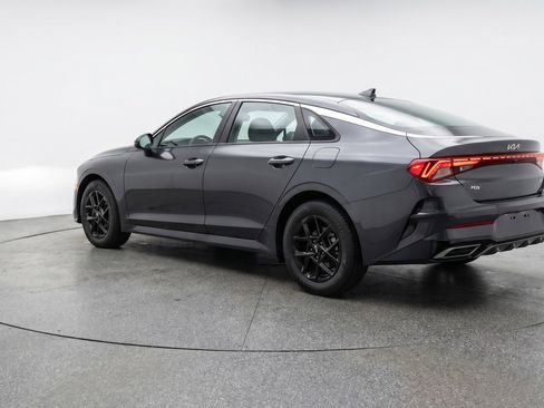 Used 2025 Kia K5 LXS image 6