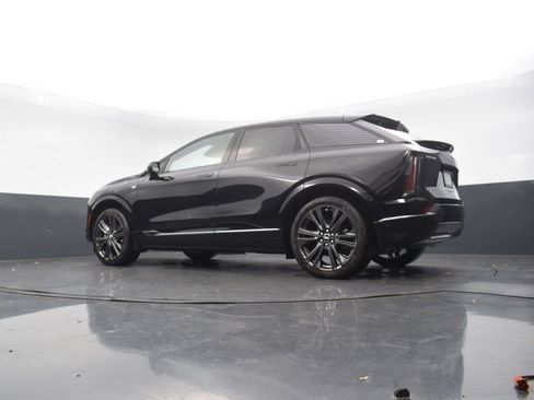 New 2026 Cadillac Optiq Sport 2 w/ LPO, Floor Liner Package image 50