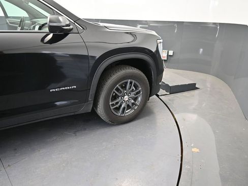 Used 2025 GMC Acadia Elevation FWD image 26