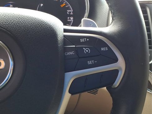 Used 2015 Jeep Grand Cherokee Limited RWD image 25