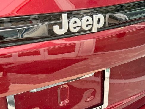 New 2026 Jeep Grand Cherokee Limited image 41