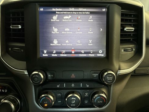 Used 2019 RAM 1500 Big Horn RWD image 13