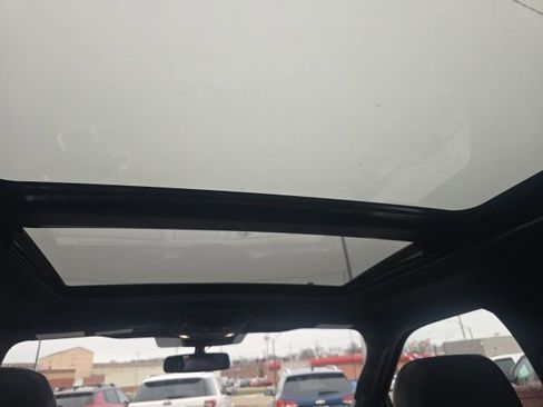 Used 2020 Ford F150 Lariat w/ Equipment Group 502A Luxury image 10